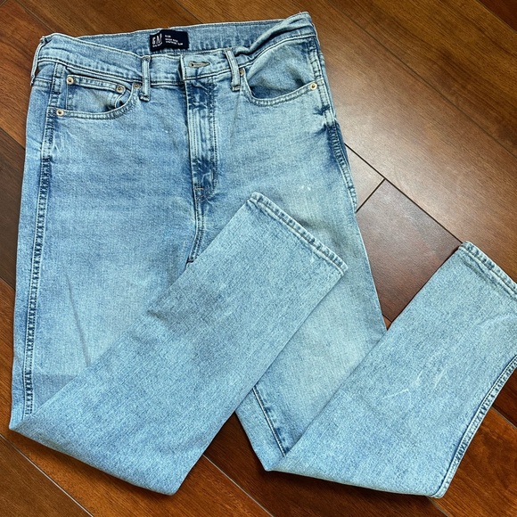 GAP Denim - GAP women’s high rise vintage slim jean size 6/28